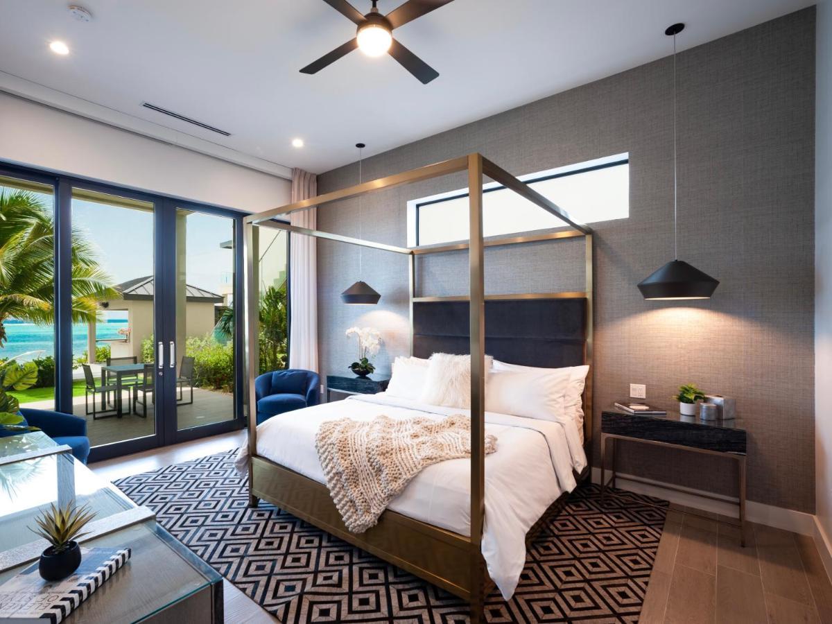 Black Urchin Boutique Resort Bodden Town Екстериор снимка